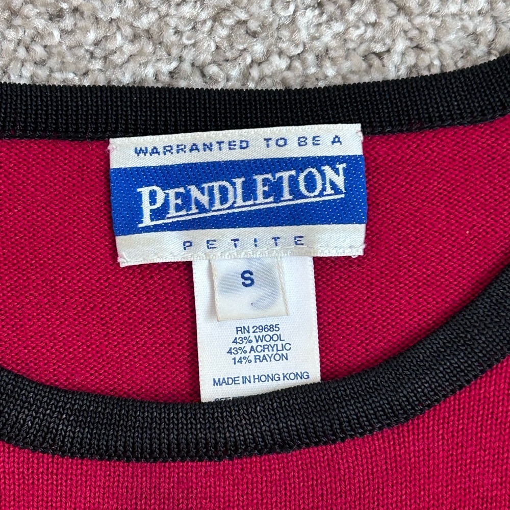 Women’s Vintage Pendalton Red Long Sleeve Sweater Set Wool Blend with Beading - Picture 9 of 12